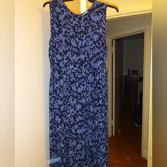 Blue patterned Dress - Picture 2 of 7
